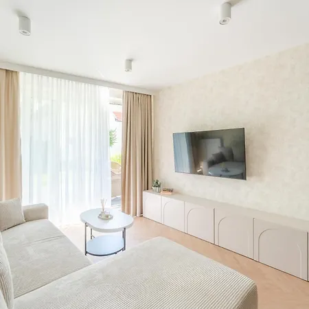 West Park Apartment